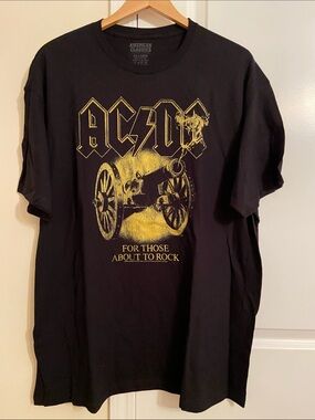 ACDC NWOT mens 2X Large For Those About to Rock band t-shirt/rock/merch/70s 80s